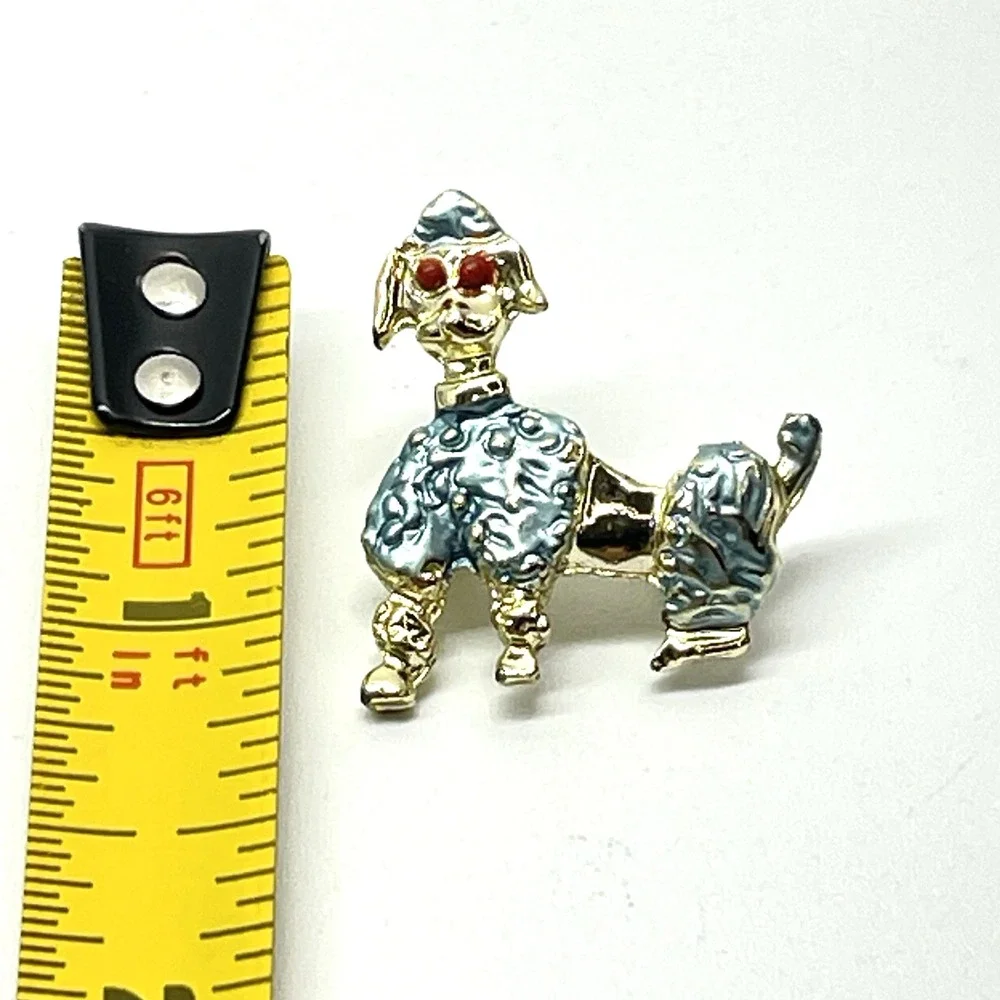 Vintage Likely 1950s Poodle Gold Tone Jewelry‎ Whimsical Enameled Dog Pin Brooch